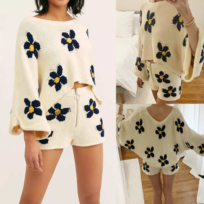 Women Clothing Floral Print Long Sleeved Woolen Shorts Home Wear Two Piece