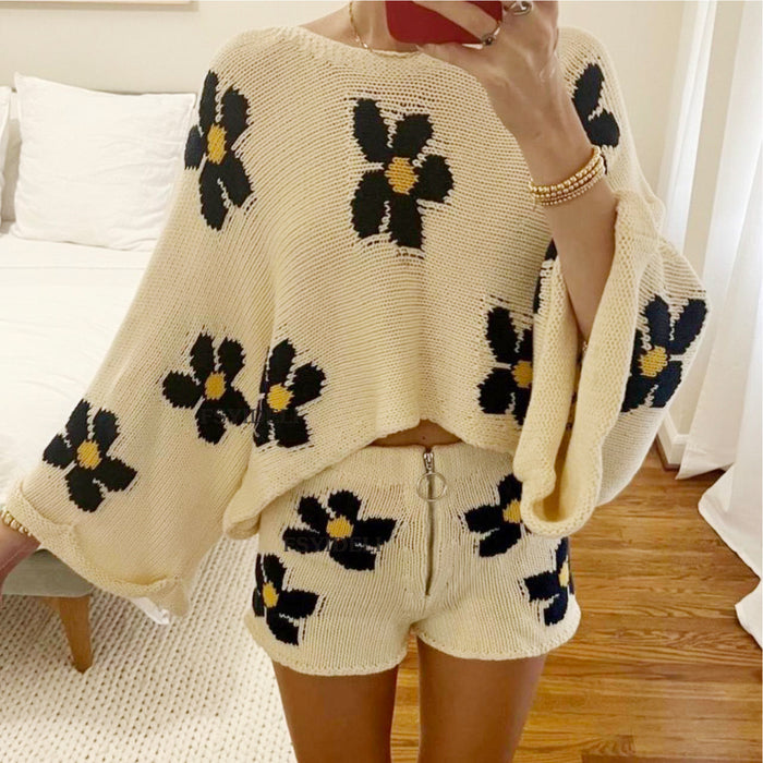 Women Clothing Floral Print Long Sleeved Woolen Shorts Home Wear Two Piece